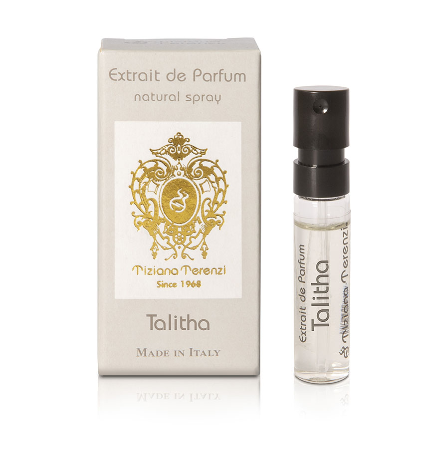 Campioncino del profumo Talitha di Tiziana Terenzi, con scatola beige decorata con un motivo dorato e il nome del profumo stampato in grigio.